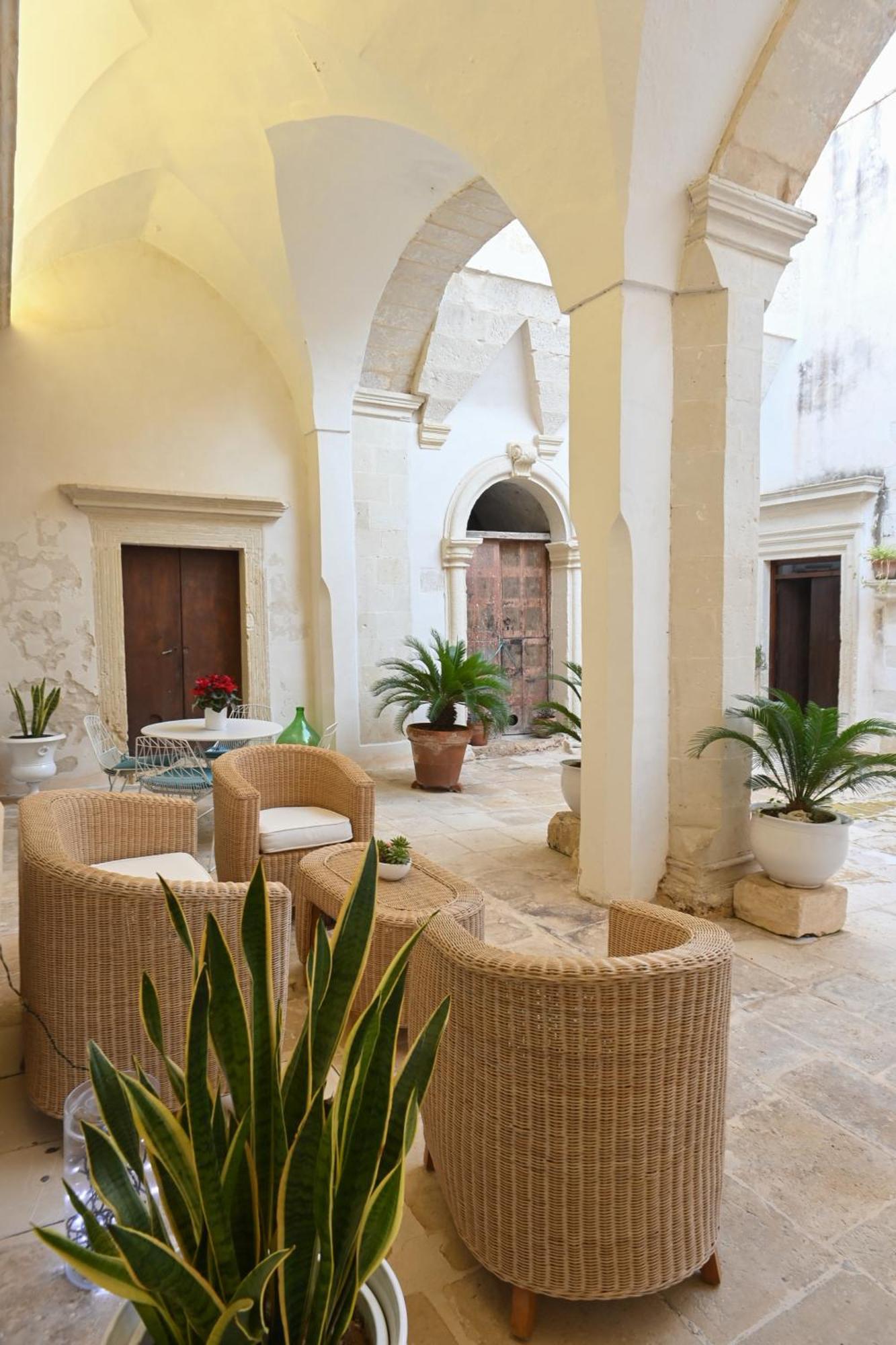 Dimora S.Vito Apartment Lequile Bagian luar foto